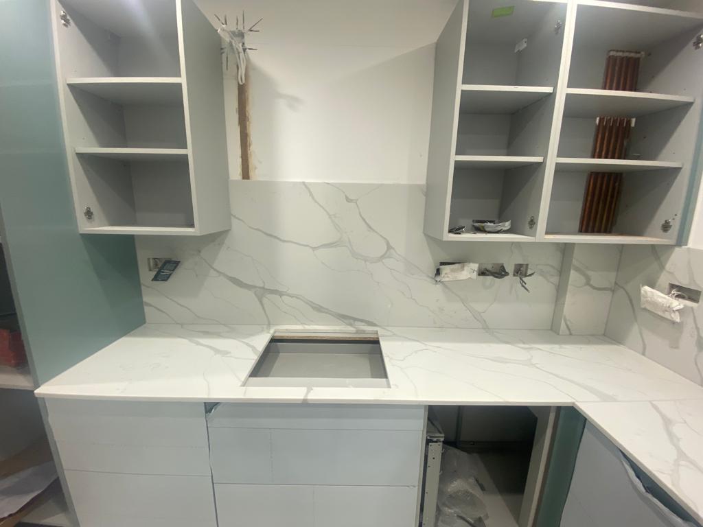 Image 1 of Calacatta Supreme